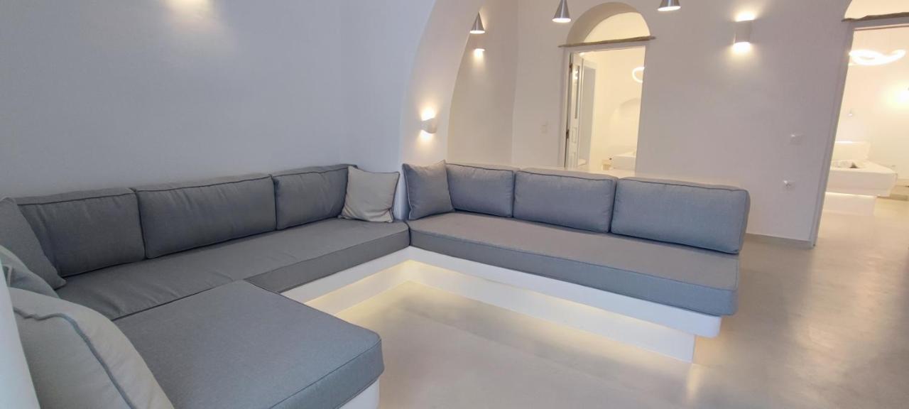 Cozy Now * Tinos